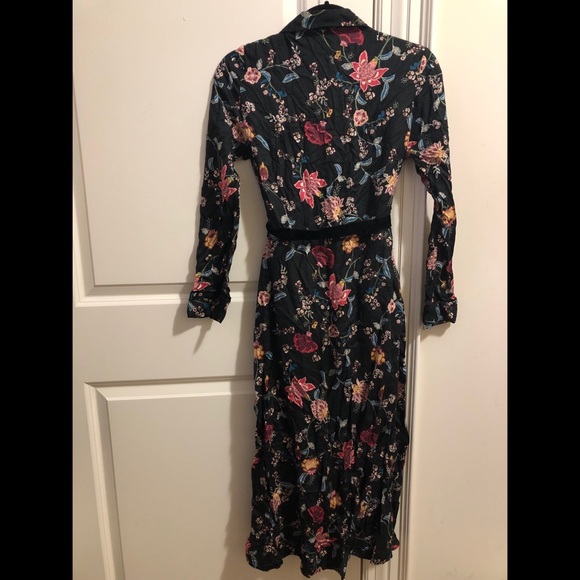 Zara Dress - Picture 2 of 3